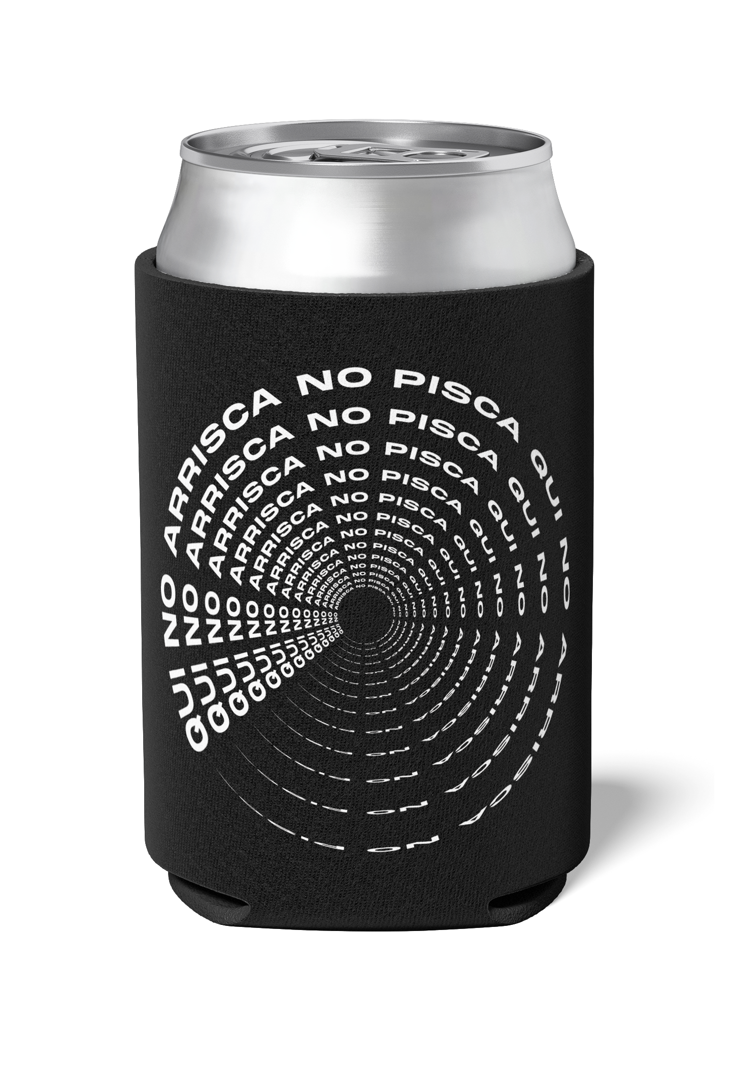 Funny catalan saying Que no arrisca no pisca written on black neoprene koozie / killer koozys / stubby holder