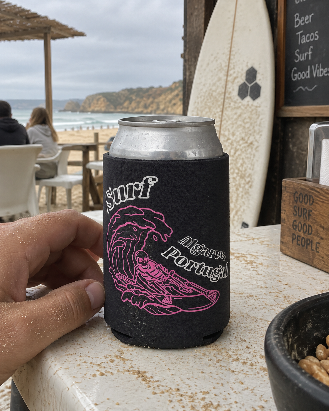Surf Algarve Pink Black koozy lifestyle photo